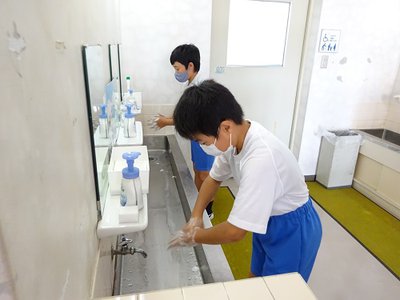 手洗い.JPG