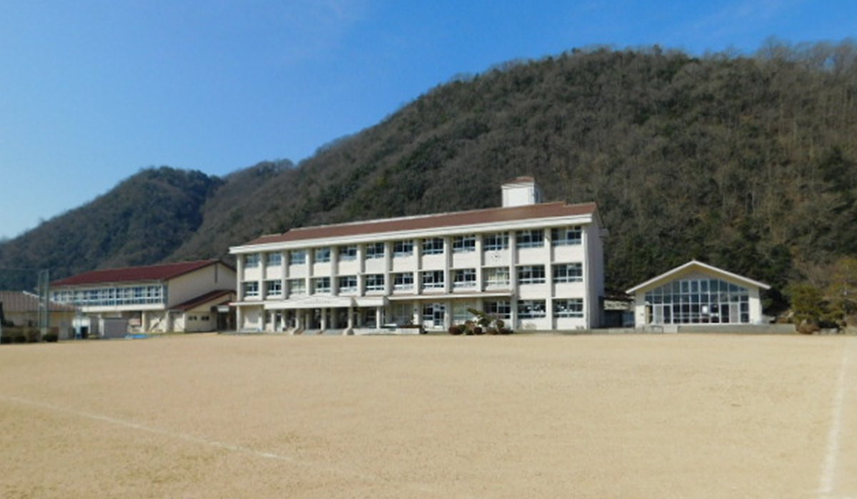 川西小学校2