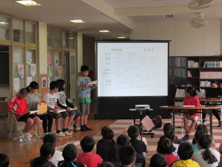 和伸会朝会の様子