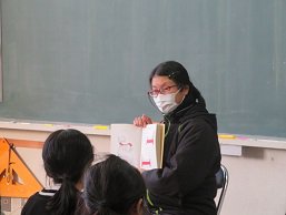 読み語り0108 (3).jpg