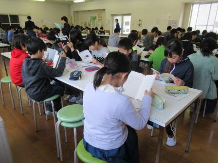 読書朝会