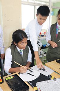 インド・ハイデラバード市との国際交流①185px277px.png