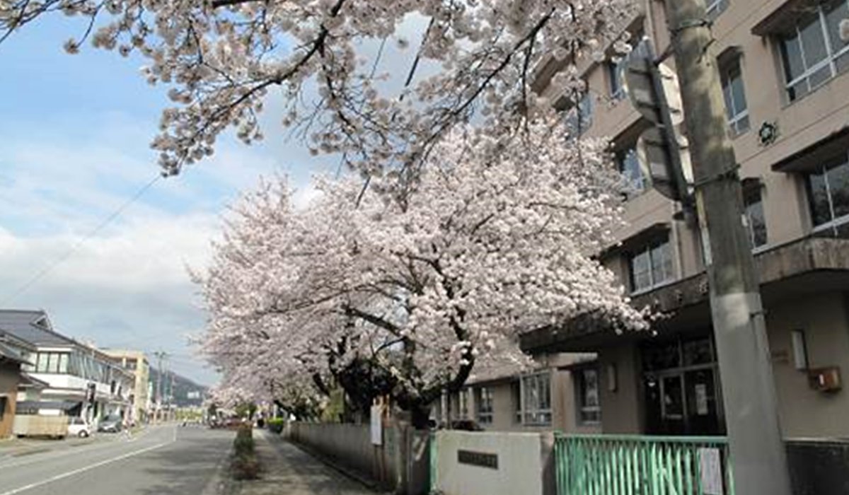 三次小学校