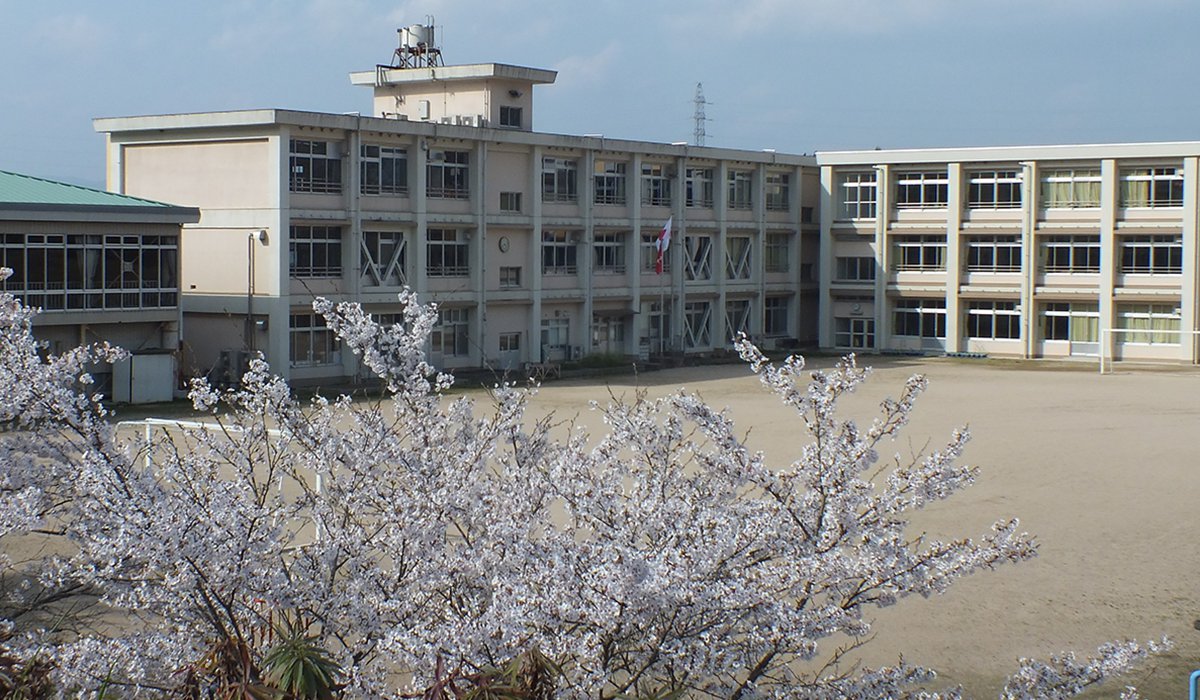 酒河小学校