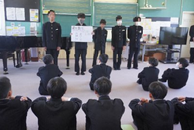 生徒朝会①288px×192px.png