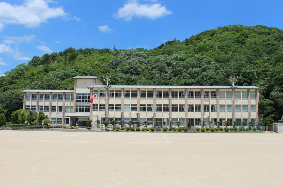 吉舎中学校