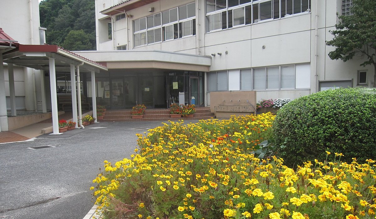 作木中学校
