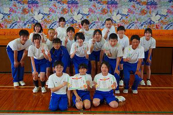 新入生歓迎行事集合写真.jpg
