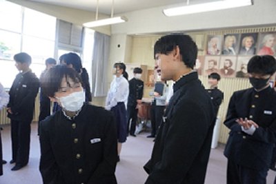 生徒朝会②285px×190px.png