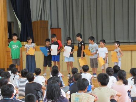 和伸会朝会の様子