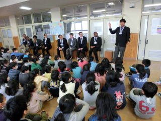 外国語活動の様子